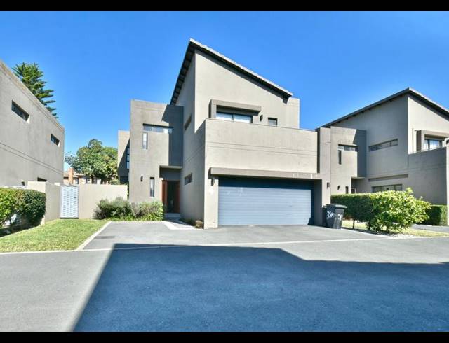 4 BEDROOM HOUSE FOR SALE IN FERNDALE